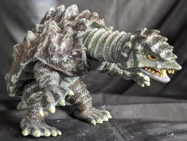 即決！地底怪獣バラゴン450 Sakuraカラー 70s限定/蓄光成型